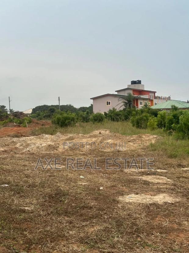 Serviced Plots //Smart Investment at Prampram Beach Lane · Photo 2