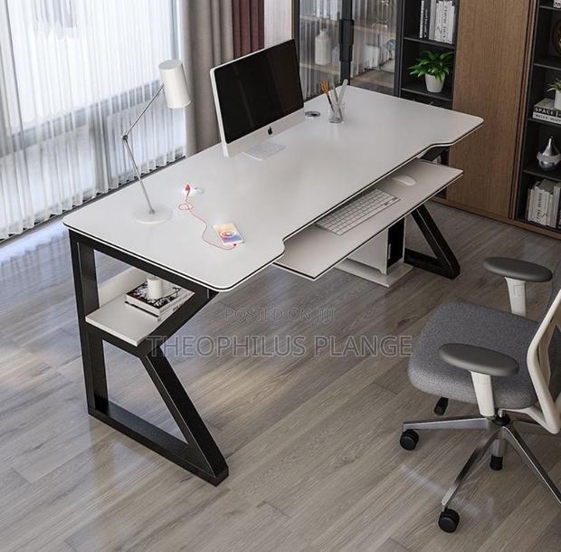 Gaming / Study Table With Keyboard Tray and Shelve · Photo 2