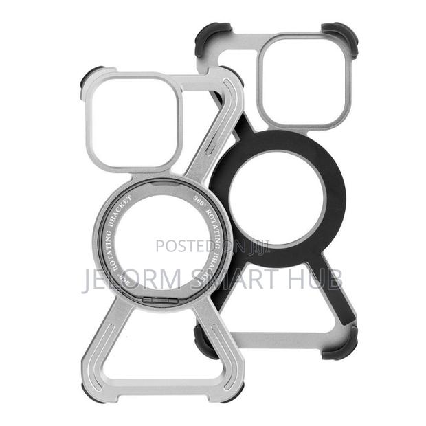 iPhone 16 Pro Max Metal Half Case · Photo 2