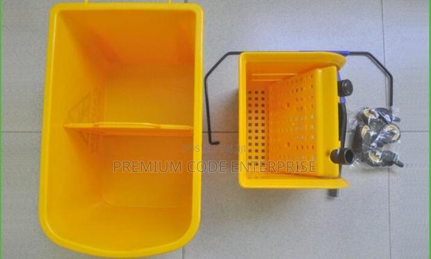 20l Plastic Mop Bucket With Wringer Wheels – Cleaning Trolley · Photo 3