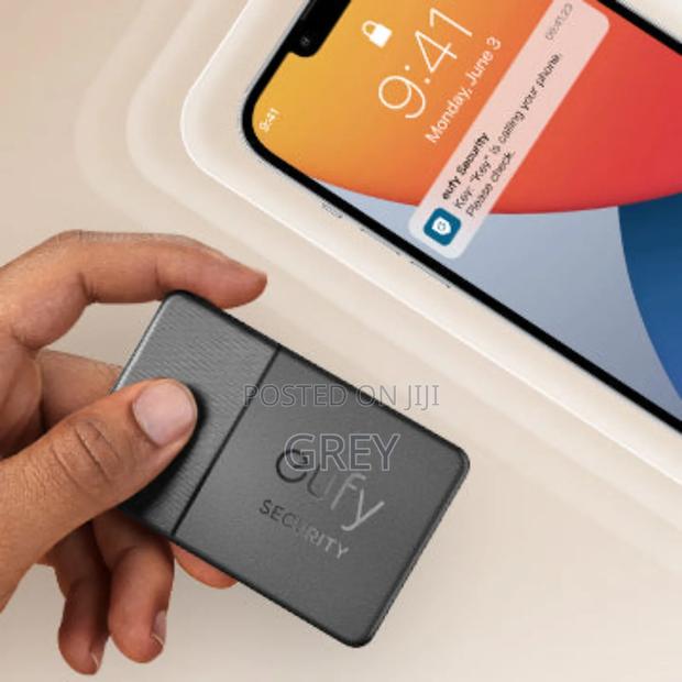Eufy Security Smart Track Card · Photo 5
