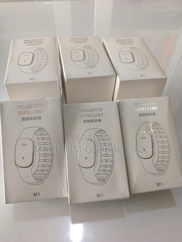 Mosquito Repellent Watch · Photo 3