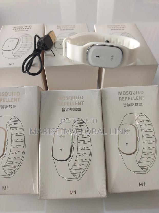 Mosquito Repellent Watch · Photo 4