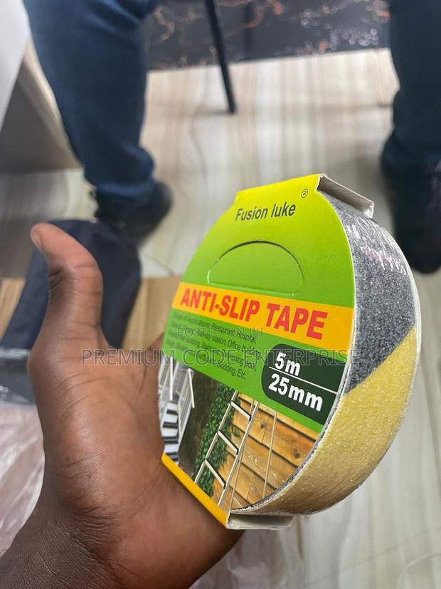 Anti-Slip Tape – 5m X 25mm Floor Skid Tape Roll- High Grip Adhesive · Photo 1