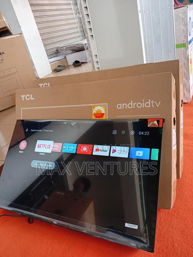 TCL 32" Tv Smart Frameless Android · Photo 1