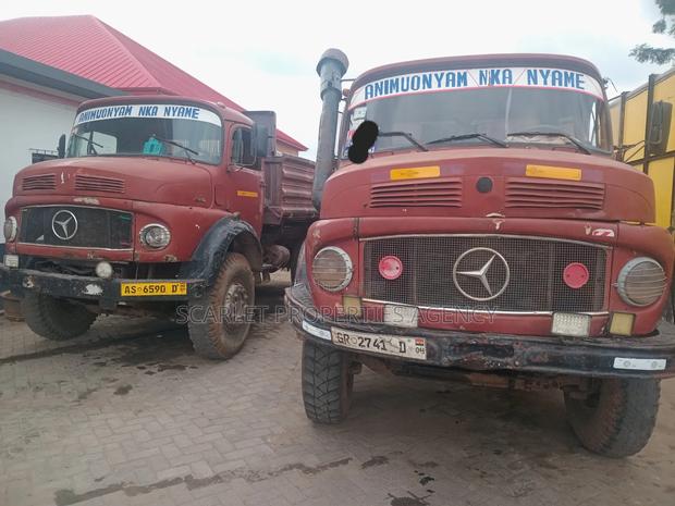 Benz Trucks For · Photo 1