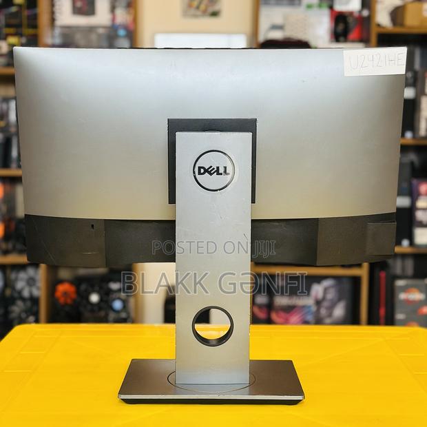 Dell Ultrasharp U2421he Monitor [2021 Model] · Photo 2