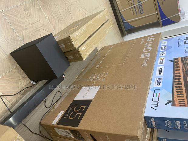 Lg 55ur80 Series: Your 55-Inch Smart Tv · Photo 2