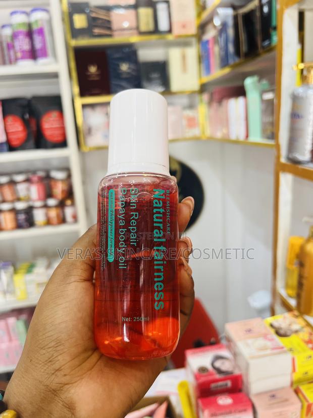 Blemish Care Repair Body Oil · Photo 4