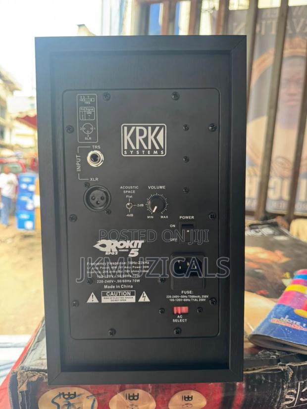 5"_ Studio Monitor Speakers_ KRK · Photo 2