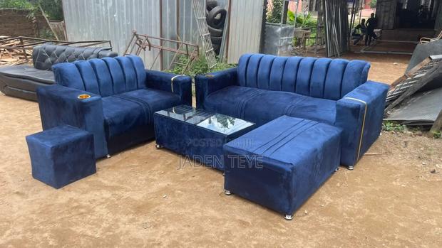 3 in and 2 in One Sofa Set · Photo 1