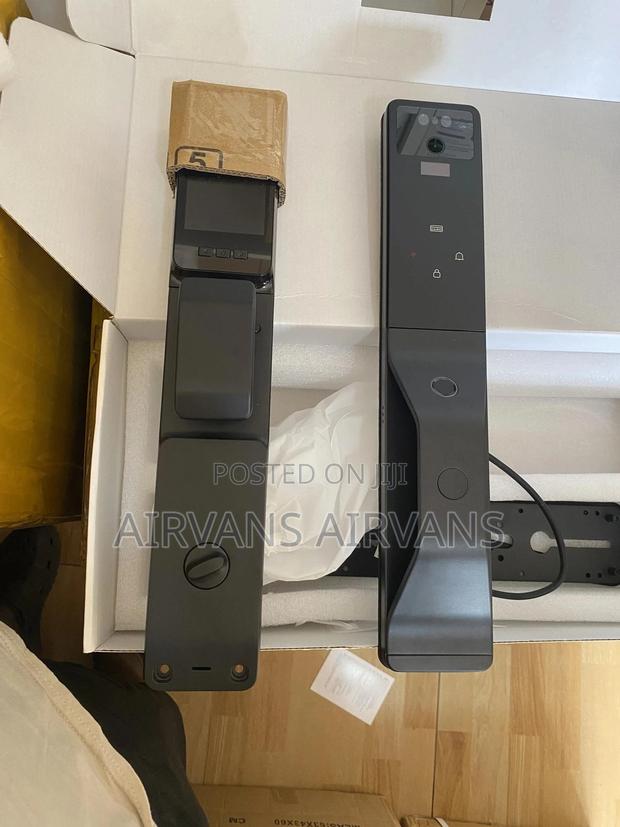 Intelligent Smart Door Lock · Photo 3