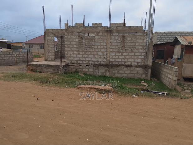 Uncompleted Structure on Lentil Level for Sale Klagon · Photo 2