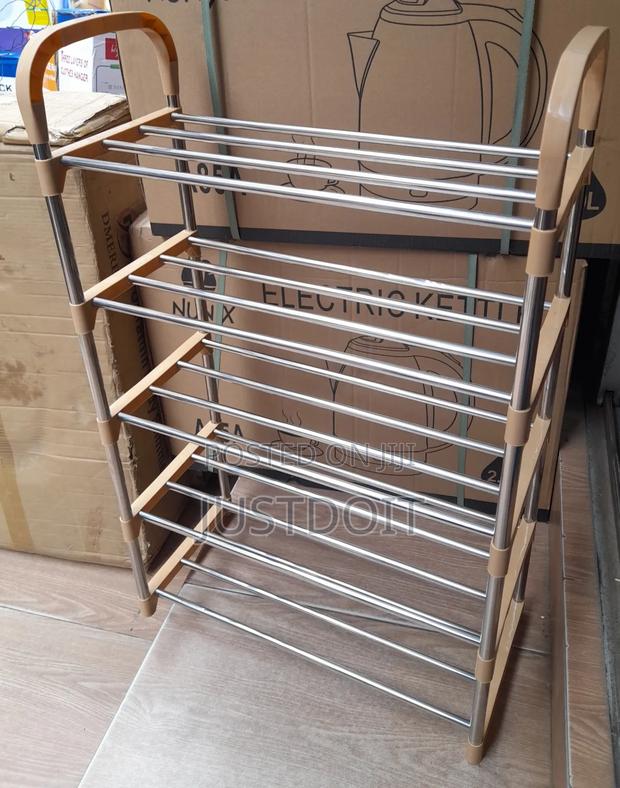 5 Layers Shoe Rack · Photo 2