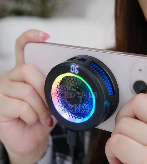 Magnetic Phone Cooler With Plate And Clipper · Photo 1