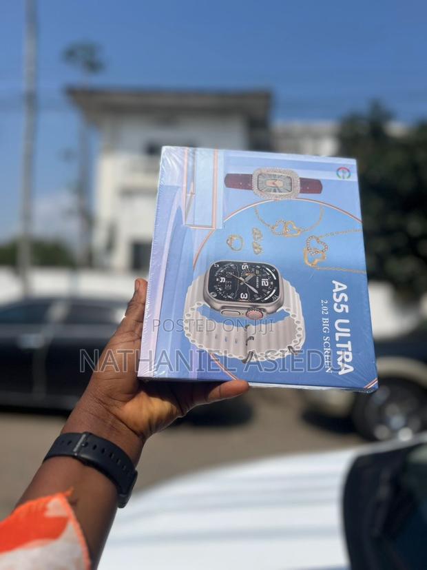 As5 Ultra Smart Watches Set · Photo 1