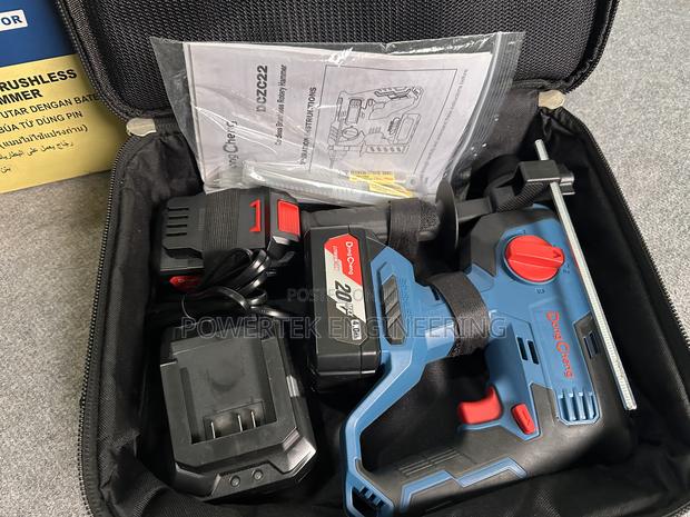 Cordless Drill · Photo 4