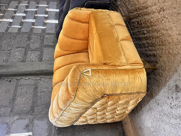 High-Quality Sofa Set – Elegant Design for Homes Offices (3,3,1,1) · Photo 5