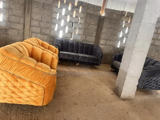 High-Quality Sofa Set – Elegant Design for Homes Offices (3,3,1,1) · Photo 4