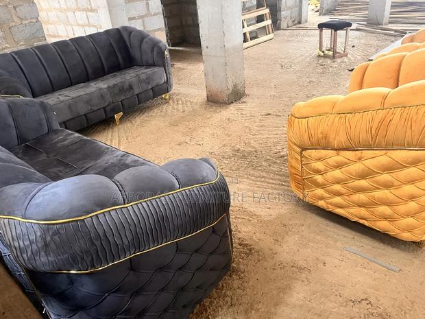 High-Quality Sofa Set – Elegant Design for Homes Offices (3,3,1,1) · Photo 2