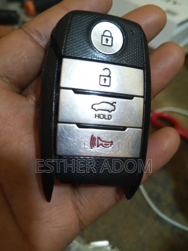 Key Cutting Services · Photo 6