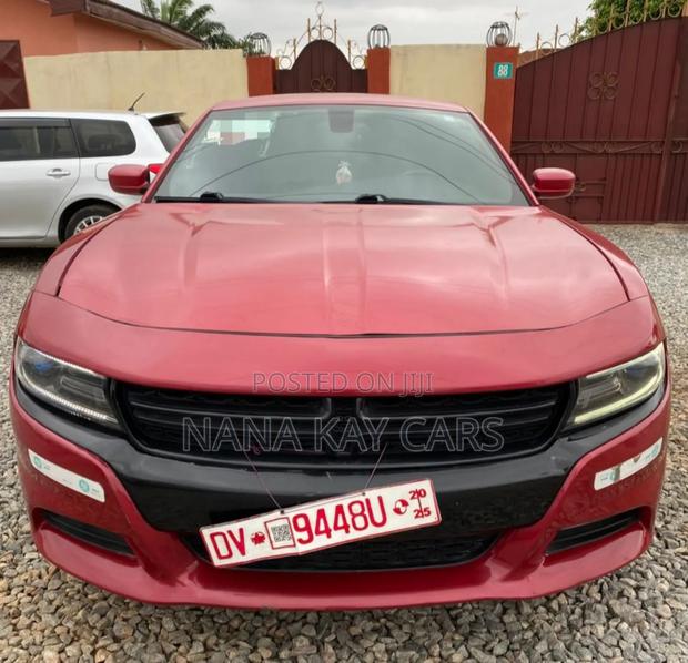 Dodge Charger SXT AWD 2016 Red · Photo 2