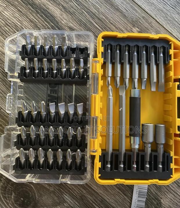 Dewalt Screwdriver Bit Set, 45-Piece, Screwdriving Set With Tough Case · Photo 2