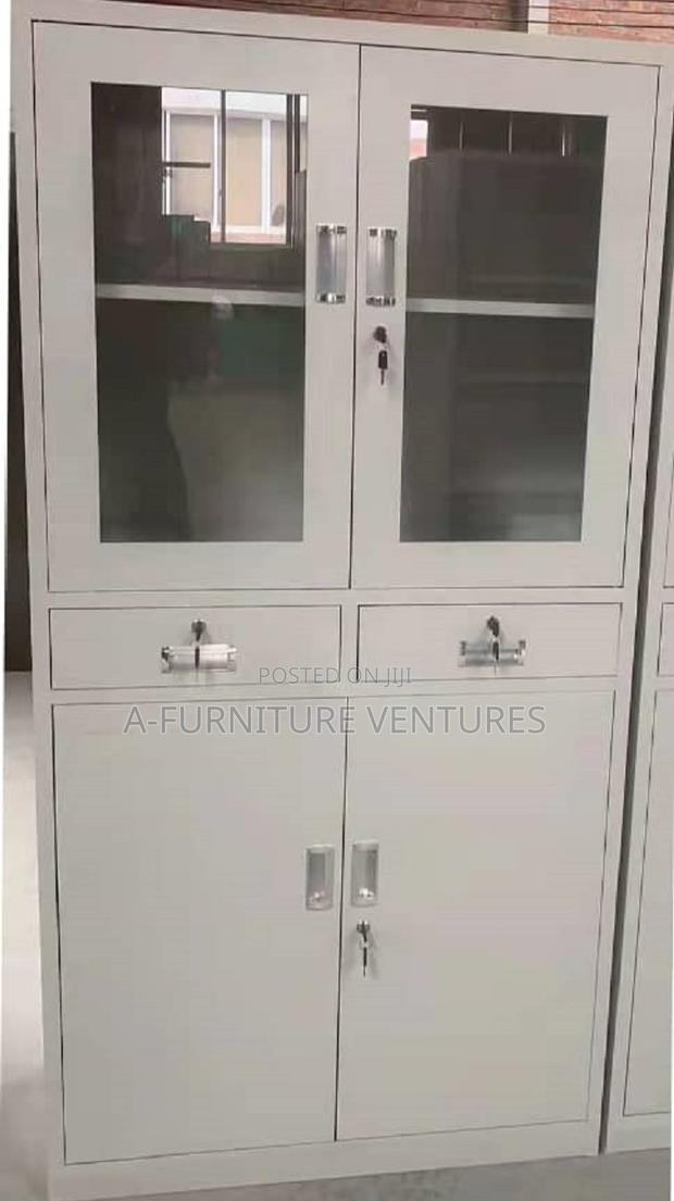 Cabinet With Two Drawers (180 X 85 X 39cm) · Photo 1