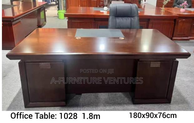 Executive Office Table 1.8 (180 X 90 X 76cm) · Photo 1