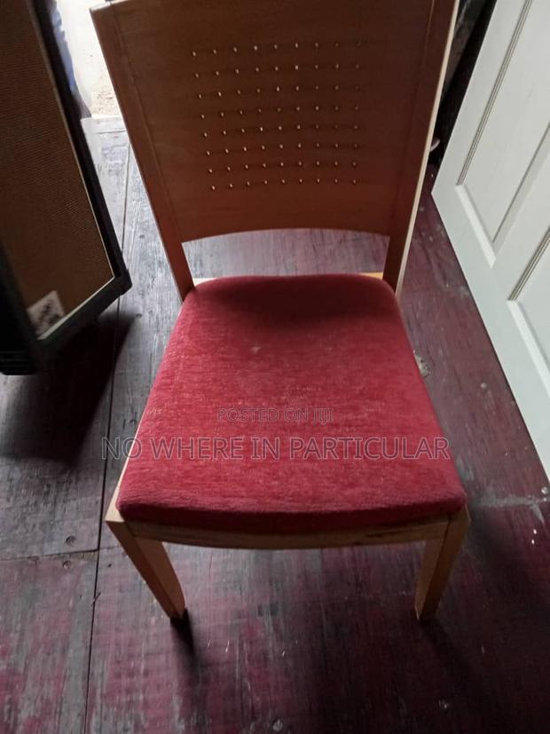 Bucket Chair · Photo 3