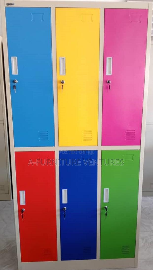 Coloured Cabinet (6 Doors) 185 X 90 X 42cm · Photo 1