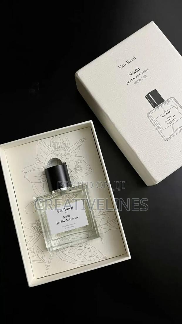Personalised Customised Perfumes · Photo 1