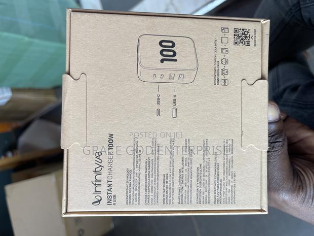 Original Harman/Jbl 100w Gan Charger With 4 Ports · Photo 2