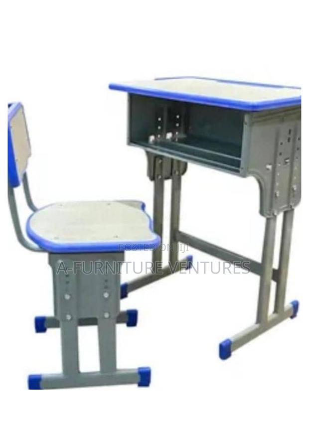 Two Bar Student Table and Chair · Photo 1