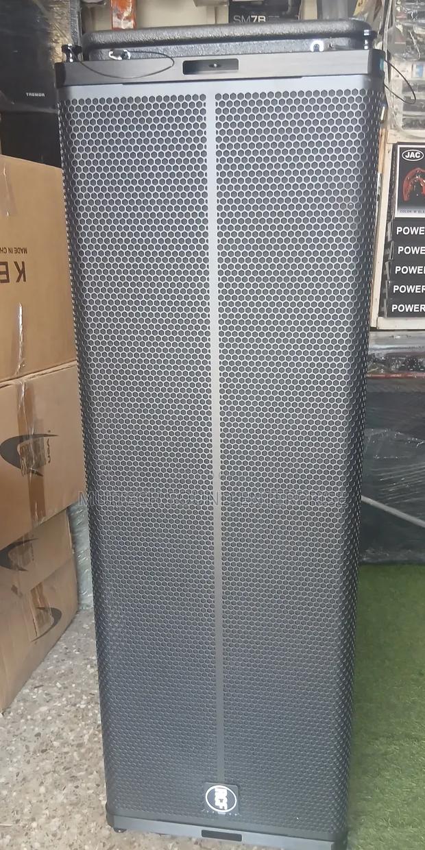 RCF Line Array Speaker ( 12 Inches) · Photo 3