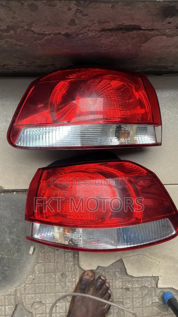 Volkswagen VW Golf 6 Taillight 2009,2010,2011,2012,2013 · Photo 1