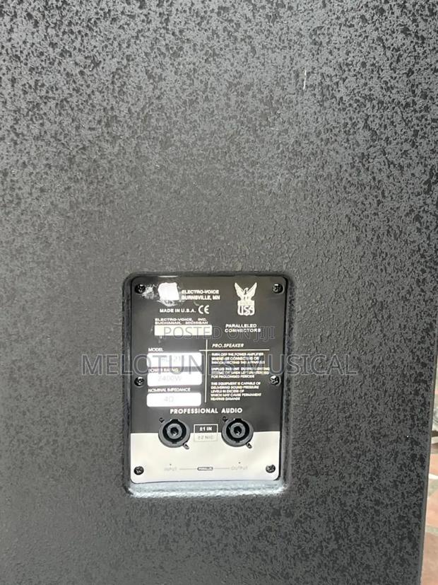 RCF V45 Full-Range Passive Loudspeakers. · Photo 3