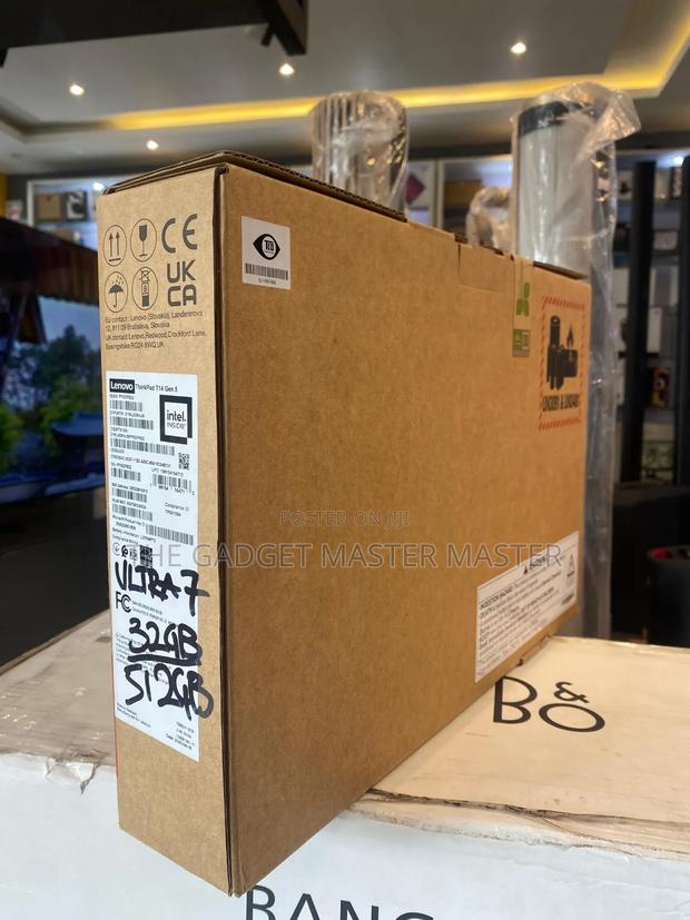 New Laptop Lenovo ThinkPad T14 32GB Intel Core Ultra 7 SSD 512GB · Photo 1