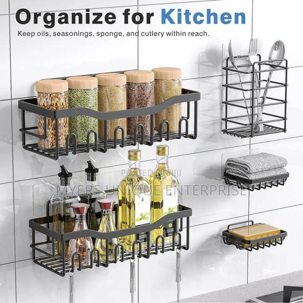 5 PCS Space Saving Bathroom Organizer · Photo 1