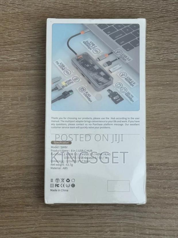 Transparent 8 In 1 Type C Hub · Photo 2