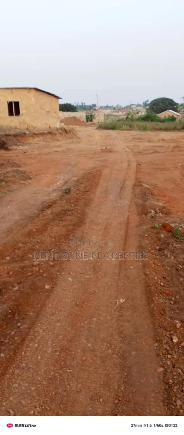 Land With Site Plan and Indenture · Photo 3