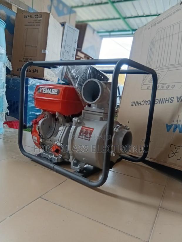 Outlet and Inlet Gasoline Waterpump Kemage 15.0hp · Photo 1