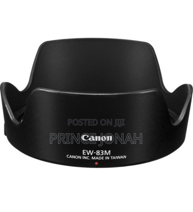 Canon Lens Hood Ew-83m 24-105mm F/3.5-5.6 Is Stm Ef 24-105mm F/4l · Photo 1