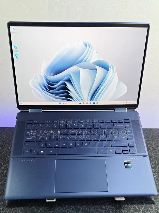 Laptop HP Spectre X360 15 16GB Intel Core i7 SSD 1T · Photo 4