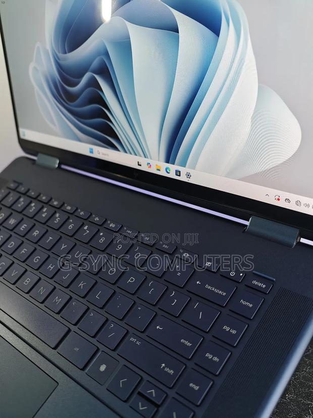 Laptop HP Spectre X360 15 16GB Intel Core i7 SSD 1T · Photo 7