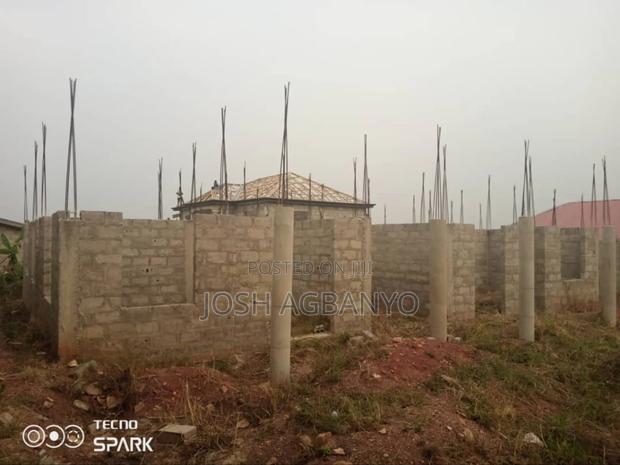 5bdrm Block of Flats in Sasaabi for sale · Photo 5