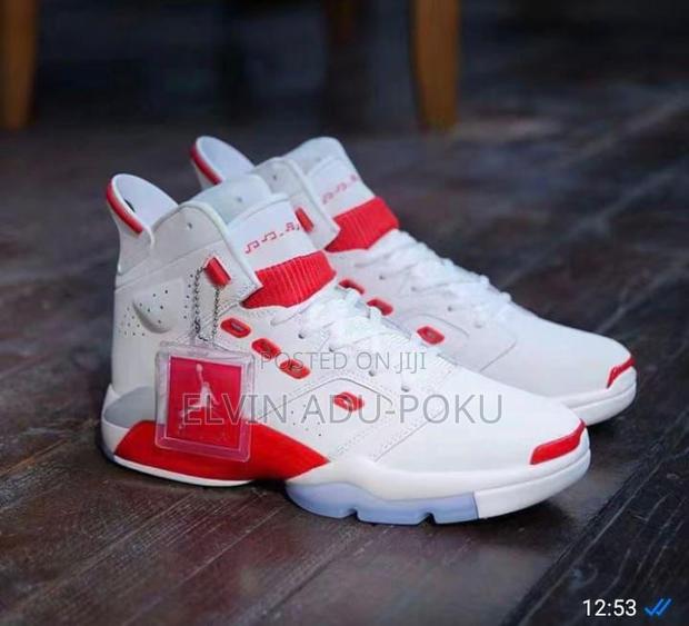Air Jordan 6 Retro In Different Styles, Swipe >>>> · Photo 5