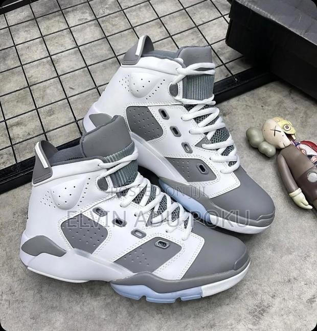 Air Jordan 6 Retro In Different Styles, Swipe >>>> · Photo 1