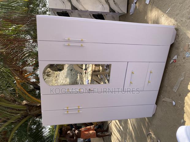 Quality Wardrobe 3in1 Pay on Delivery · Photo 1