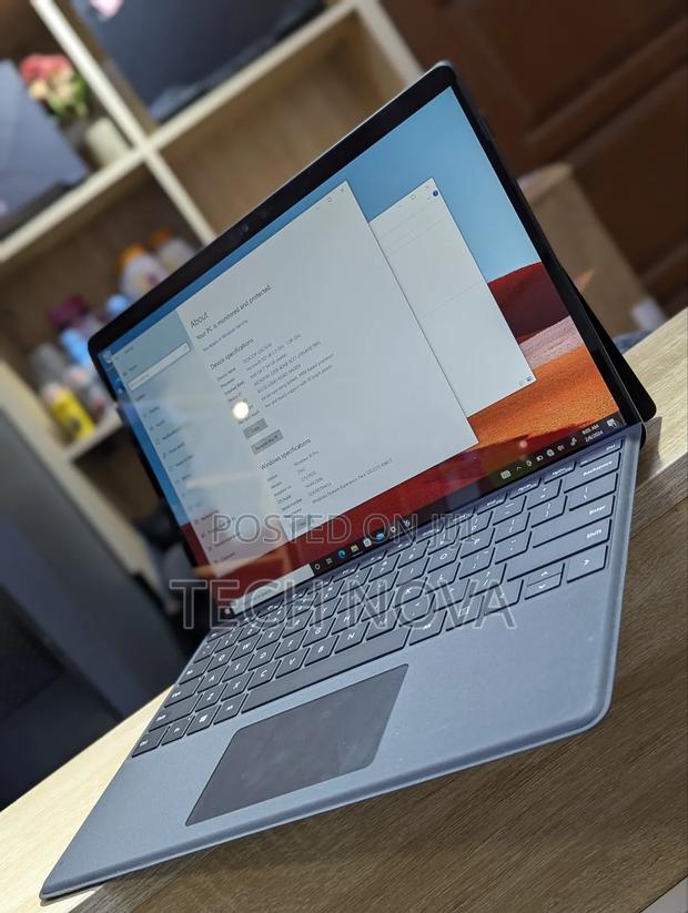 Laptop Microsoft Surface Pro X 8GB Intel SSD 256GB · Photo 2